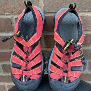 Keen Newport H2 Pink Sandals